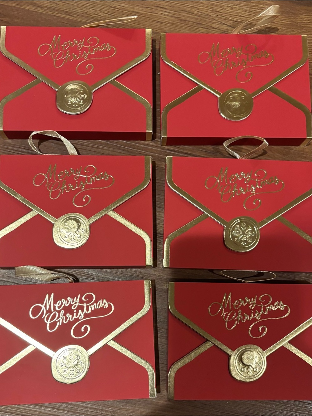 Amazon Red and Gold Merry Christmas Envelope Ornament Set